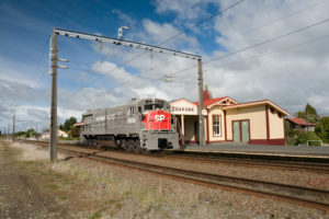 Athearn. Southern Pacific General Electric U33C